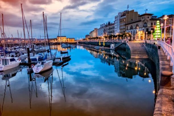 Апартаменты Centro Gijon Cabrales 31 Экстерьер фото